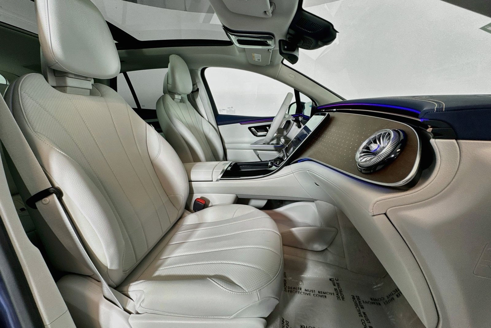 New 2027 Twilight Blue Metallic Mercedes-Benz EQE 320 image 26