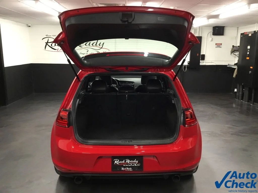 Used 2015 Red Volkswagen 2.0T SE image 12