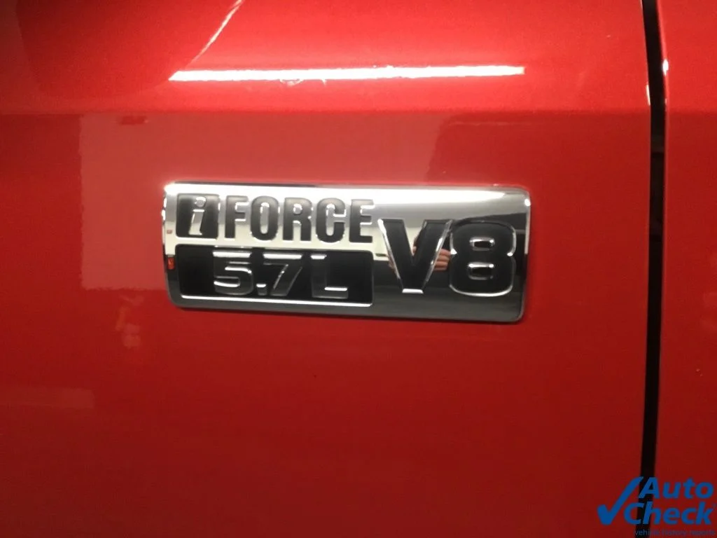 Used 2014 Red Toyota SR5 image 20