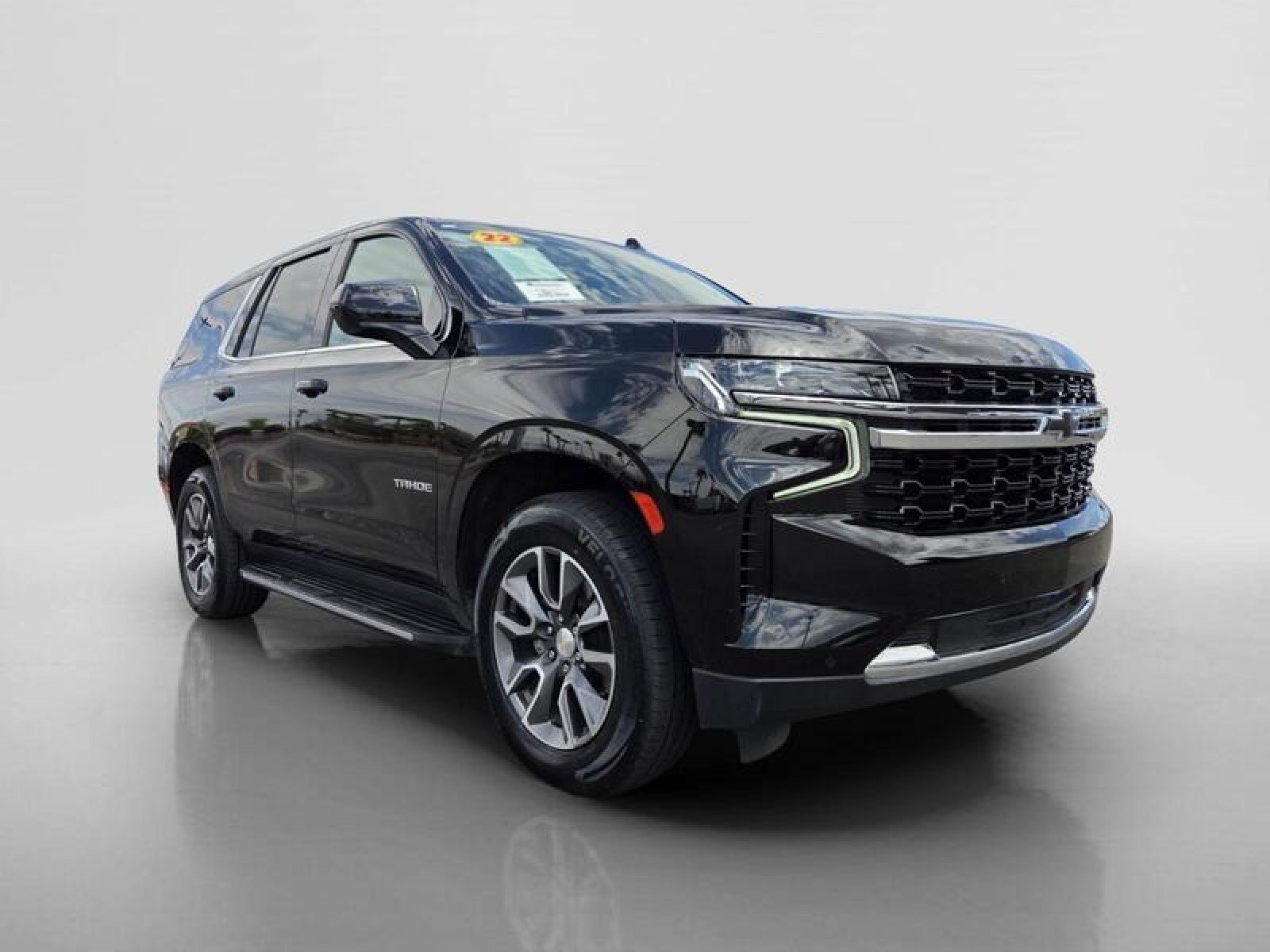 Used 2022 Black Chevrolet LS image 7