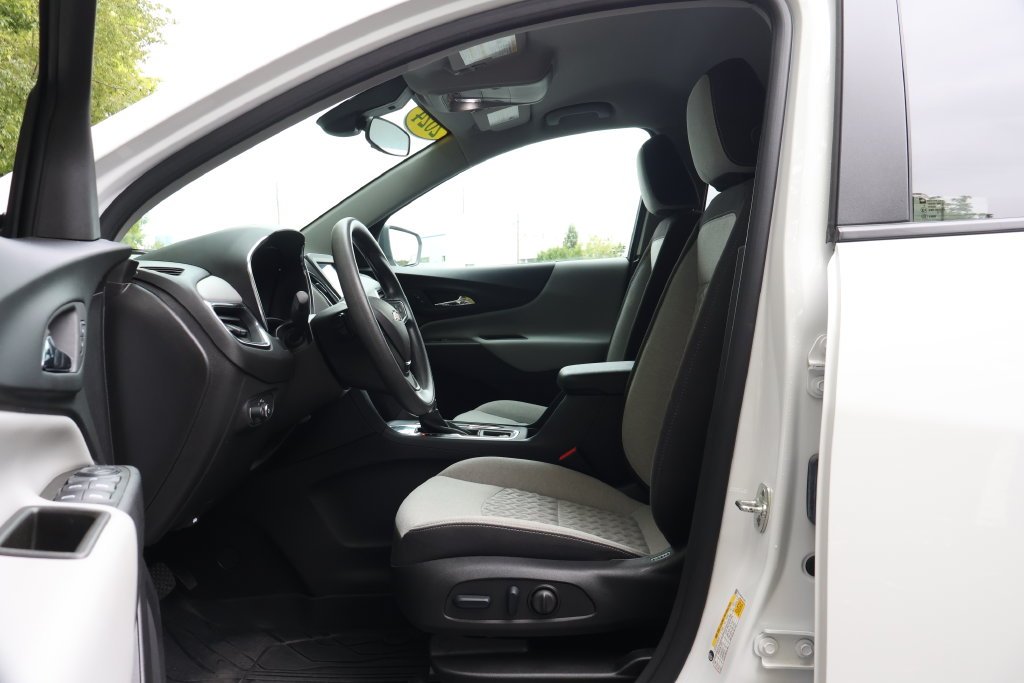 2024 Chevrolet Equinox LS - Photo 32