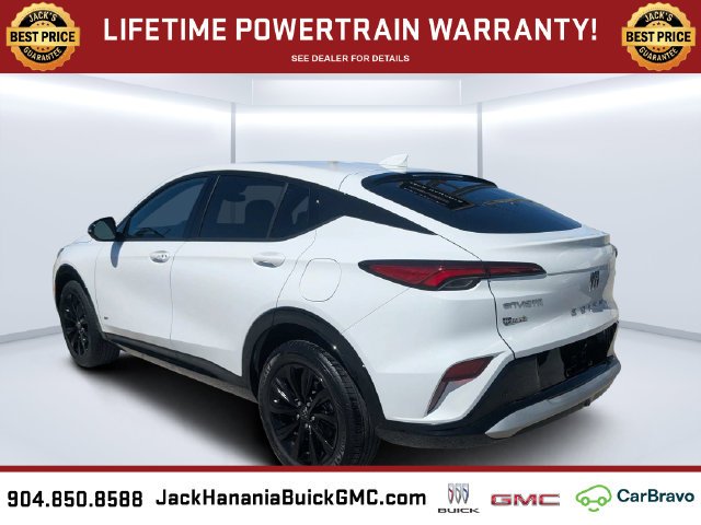 Used 2025 White Buick Sport Touring image 5