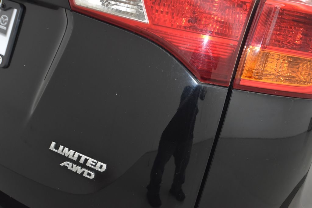 Used 2013 Black Toyota Limited image 38