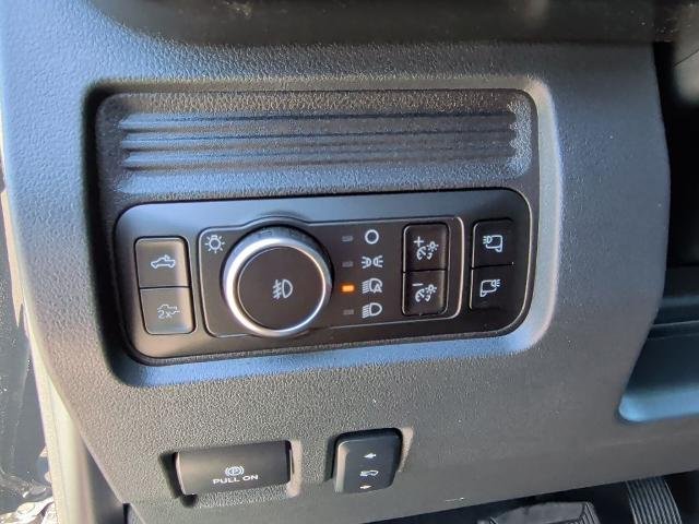 New 2026 Agate Black Metallic Ford F-250® Lariat® image 69
