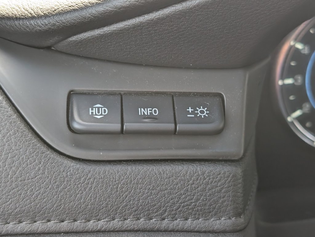 Used 2020 Black Cadillac Luxury image 36