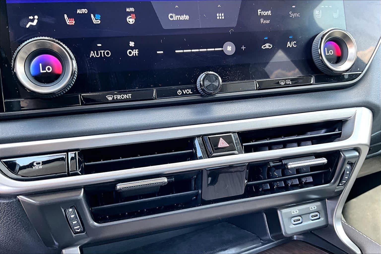 Used 2024 Caviar Lexus Premium image 35