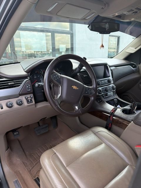 Used 2019 Gray Chevrolet LT image 10