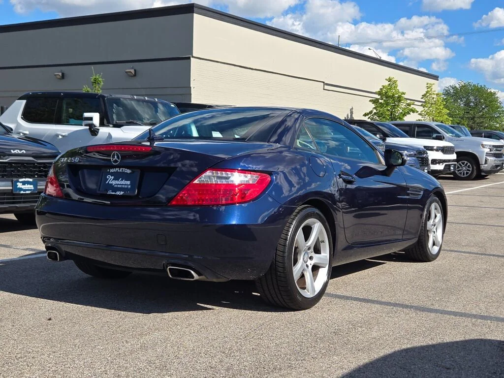 Used 2012 Blue Mercedes-Benz SLK 250 image 10