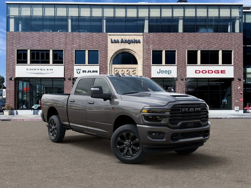 New 2026 Granite Crystal Metallic Clear-Coat Exterior Paint RAM Laramie image 5