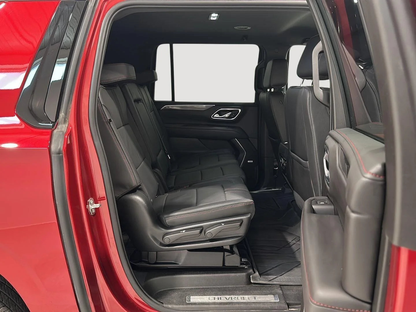 Used 2024 Radiant Red Tintcoat Chevrolet RST image 25