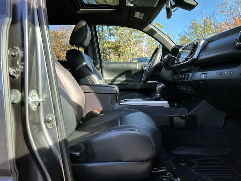 Used 2023 Magnetic Gray Metallic Toyota Limited image 18