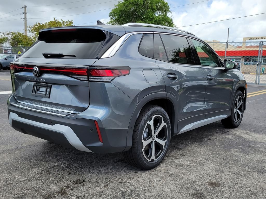 New 2026 Gray Volkswagen 2.0T SE image 4