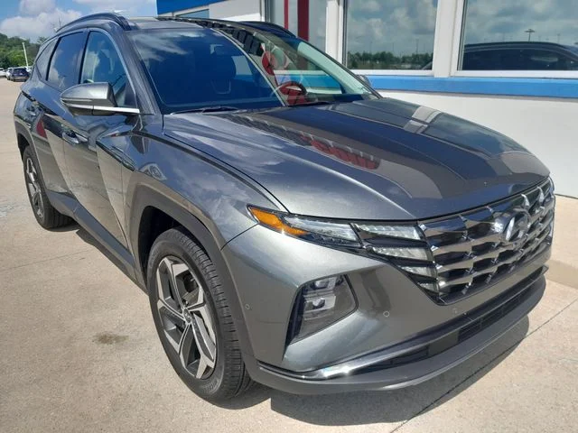 Used 2023 Gray Hyundai Limited image 3