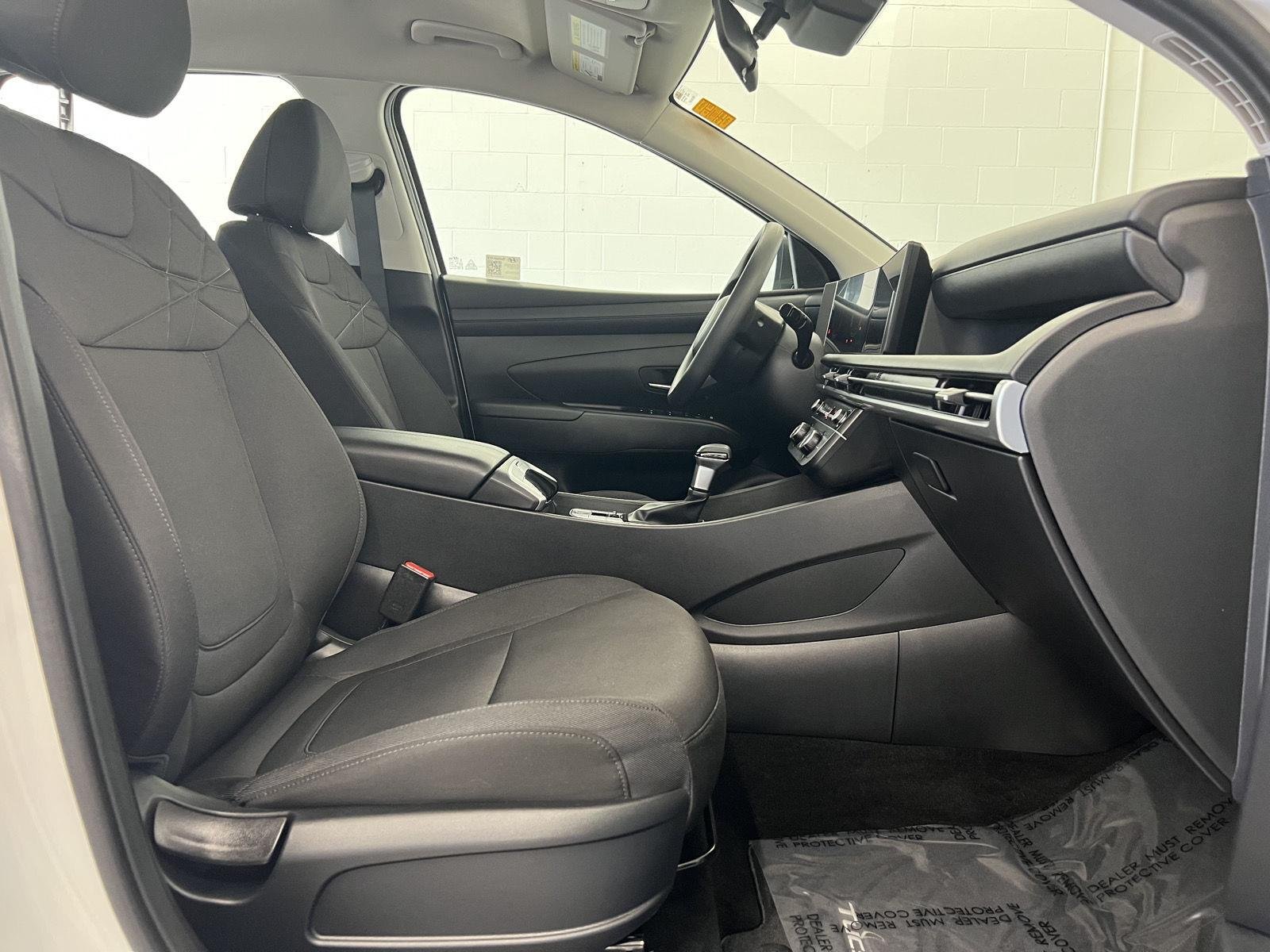 Certified Used 2025 Serenity White Pearl Hyundai SE image 29