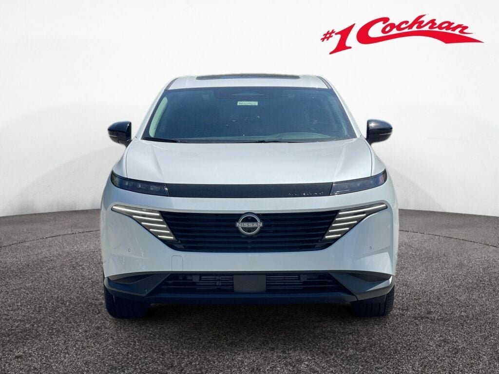New 2026 Everest White Pearl Tricoat Nissan SL image 2