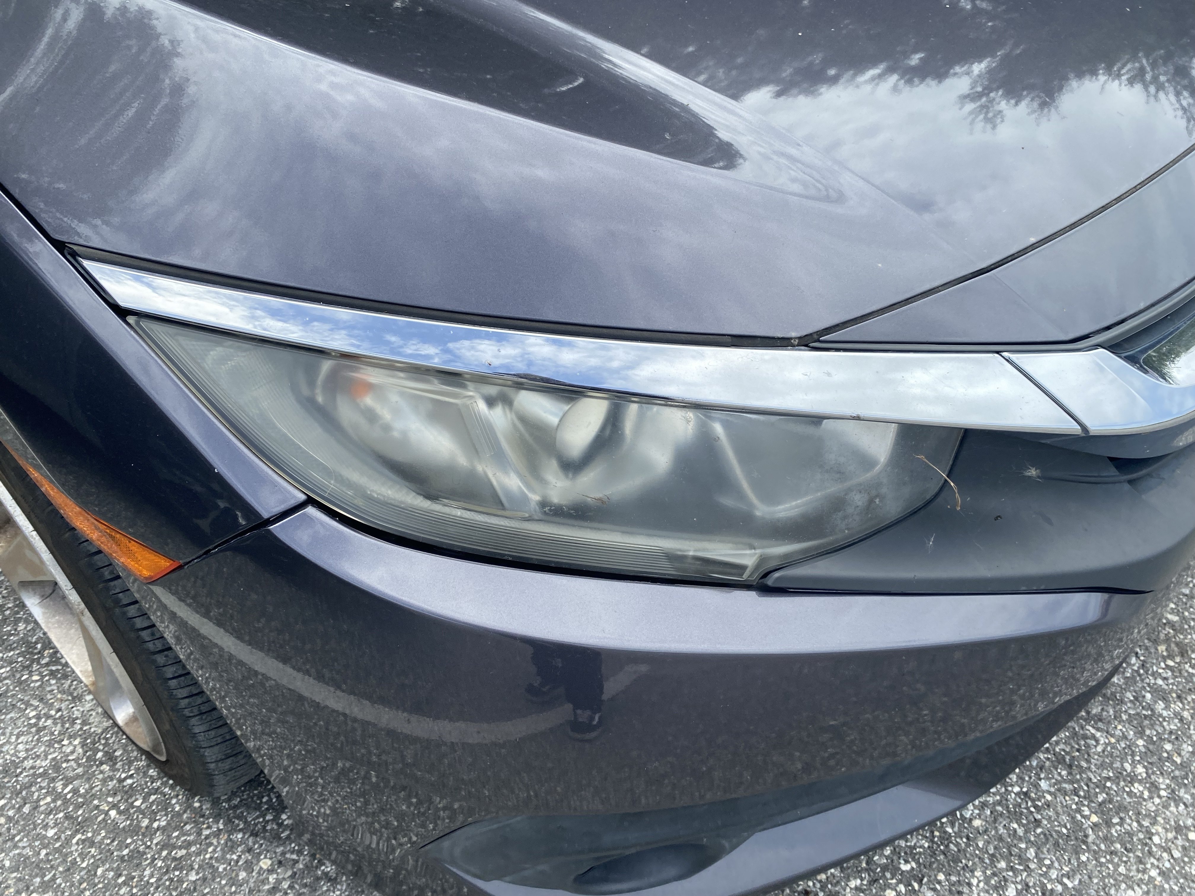 Used 2017 Modern Steel Metallic Honda EX-T image 4