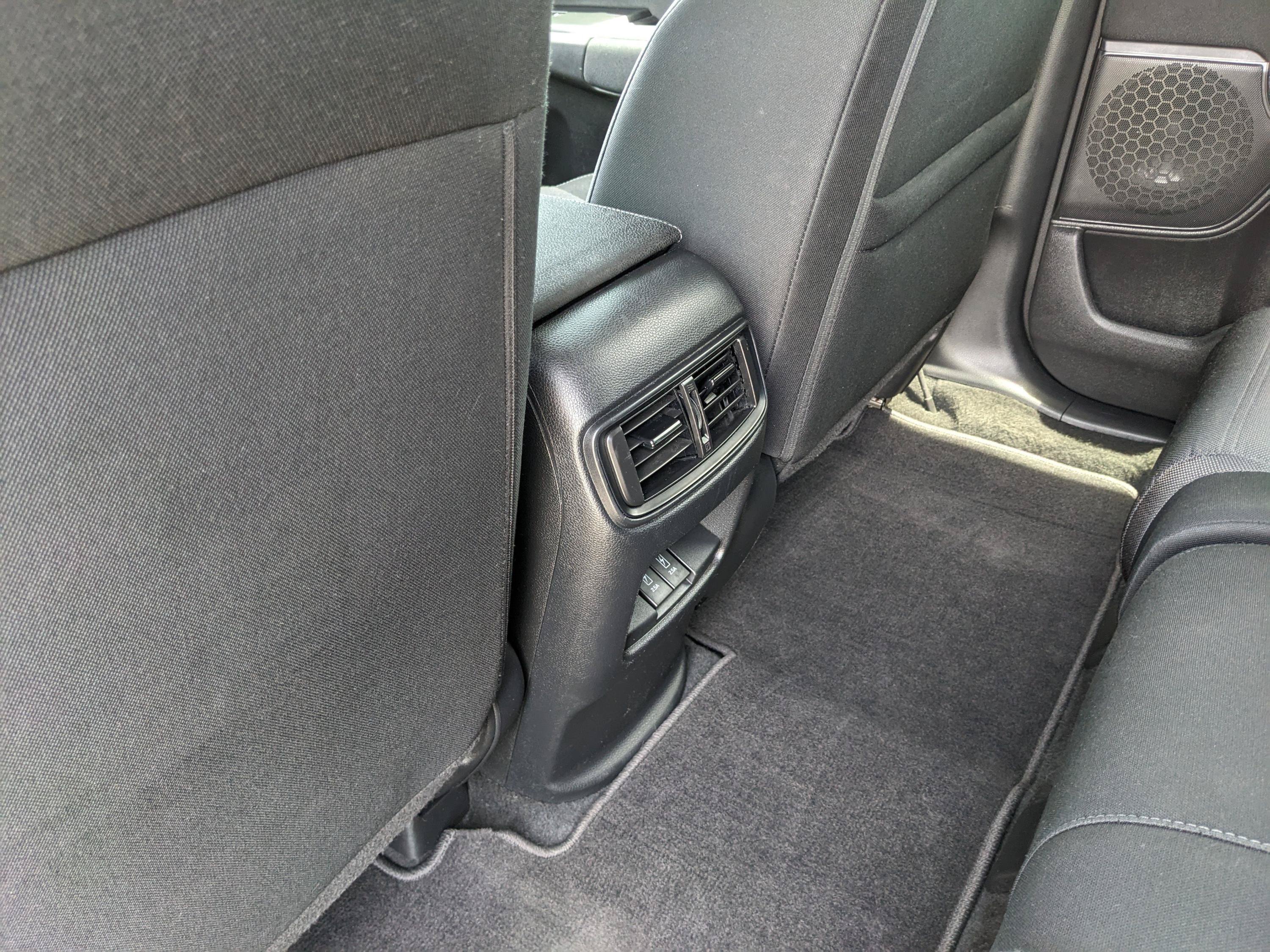 Used 2021 Platinum White Pearl Honda EX image 17