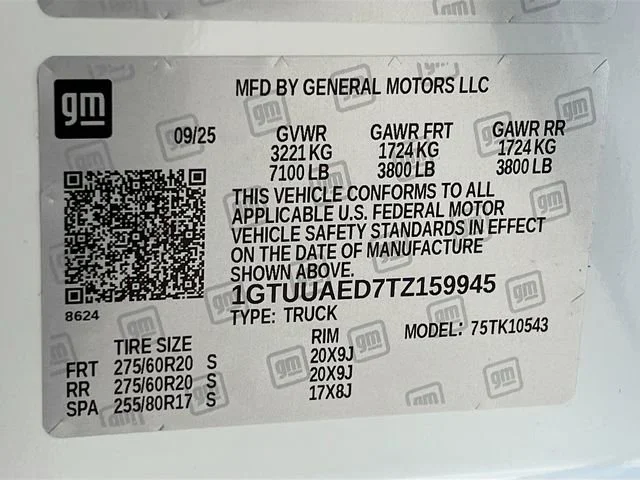 New 2026 Summit White GMC Pro image 21