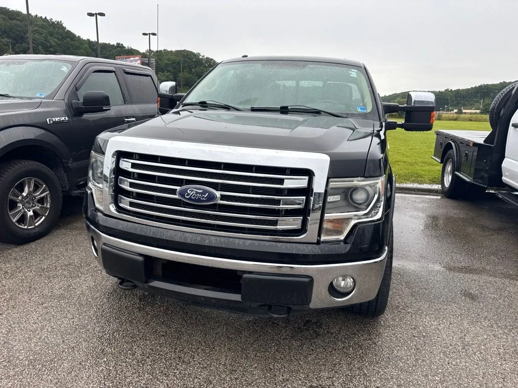 Used 2013 Tuxedo Black Metallic Ford Lariat image 6