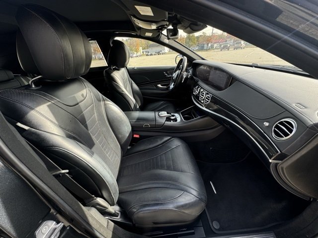 2019 Mercedes Benz S 560 4MATIC photo 3