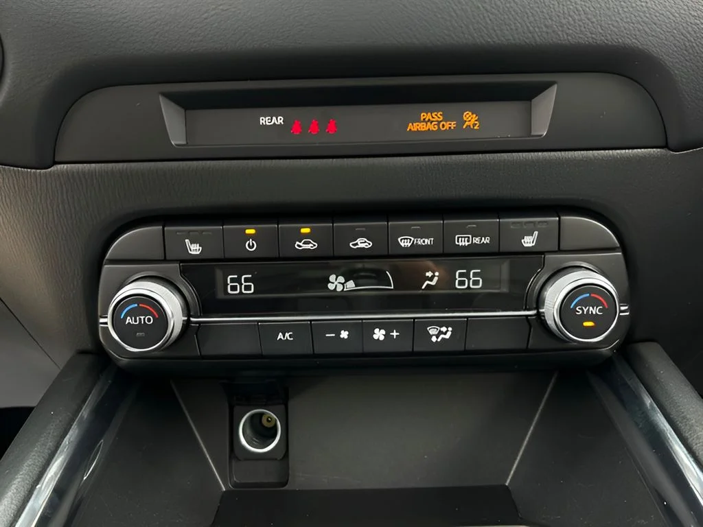 Used 2025 Gray Mazda 2.5 S Carbon Edition image 18