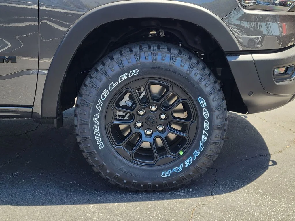 New 2026 Granite Crystal Metallic Clear-Coat Exterior Paint RAM Rebel image 27