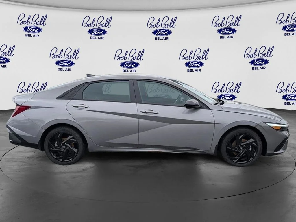 Used 2026 Metal Hyundai SEL Sport image 2