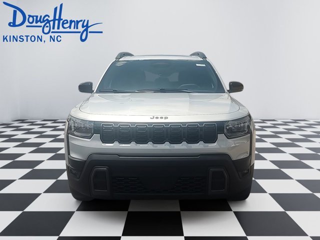 New 2026 Silver Zynith Clear-Coat Exterior Paint Jeep Limited image 8