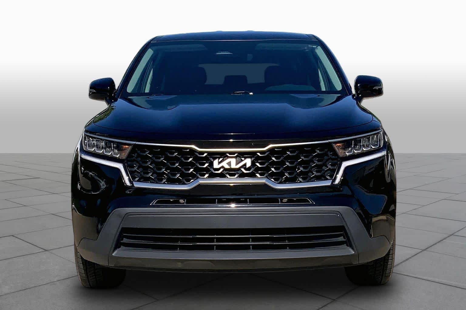 Used 2023 Ebony Black Kia LX image 4