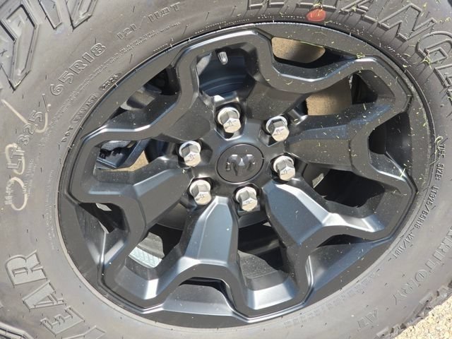 New 2026 Forged Blue Metallic Exterior Paint RAM RHO image 32