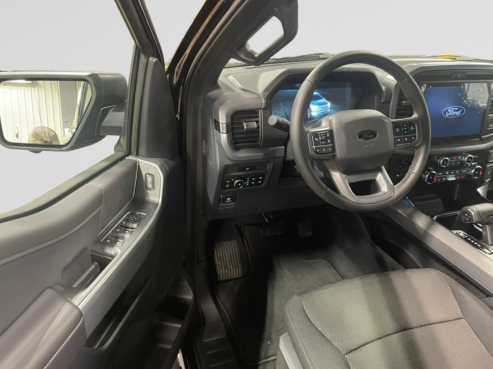 New 2026 Agate Black Metallic Ford XLT image 11