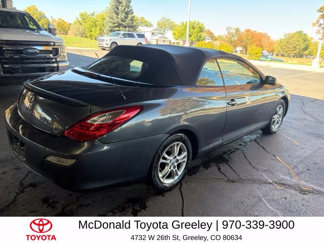 Used 2008 Gray Toyota SE image 5