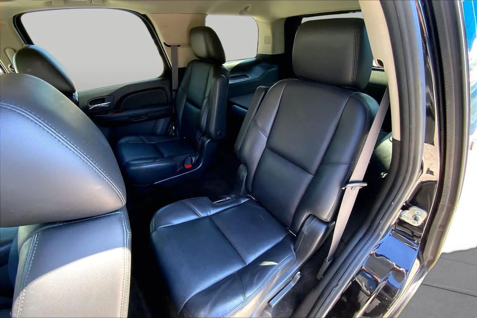 Used 2011 Black Chevrolet LTZ image 20