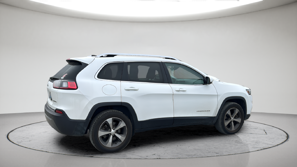 Used 2019 White Jeep Limited image 8