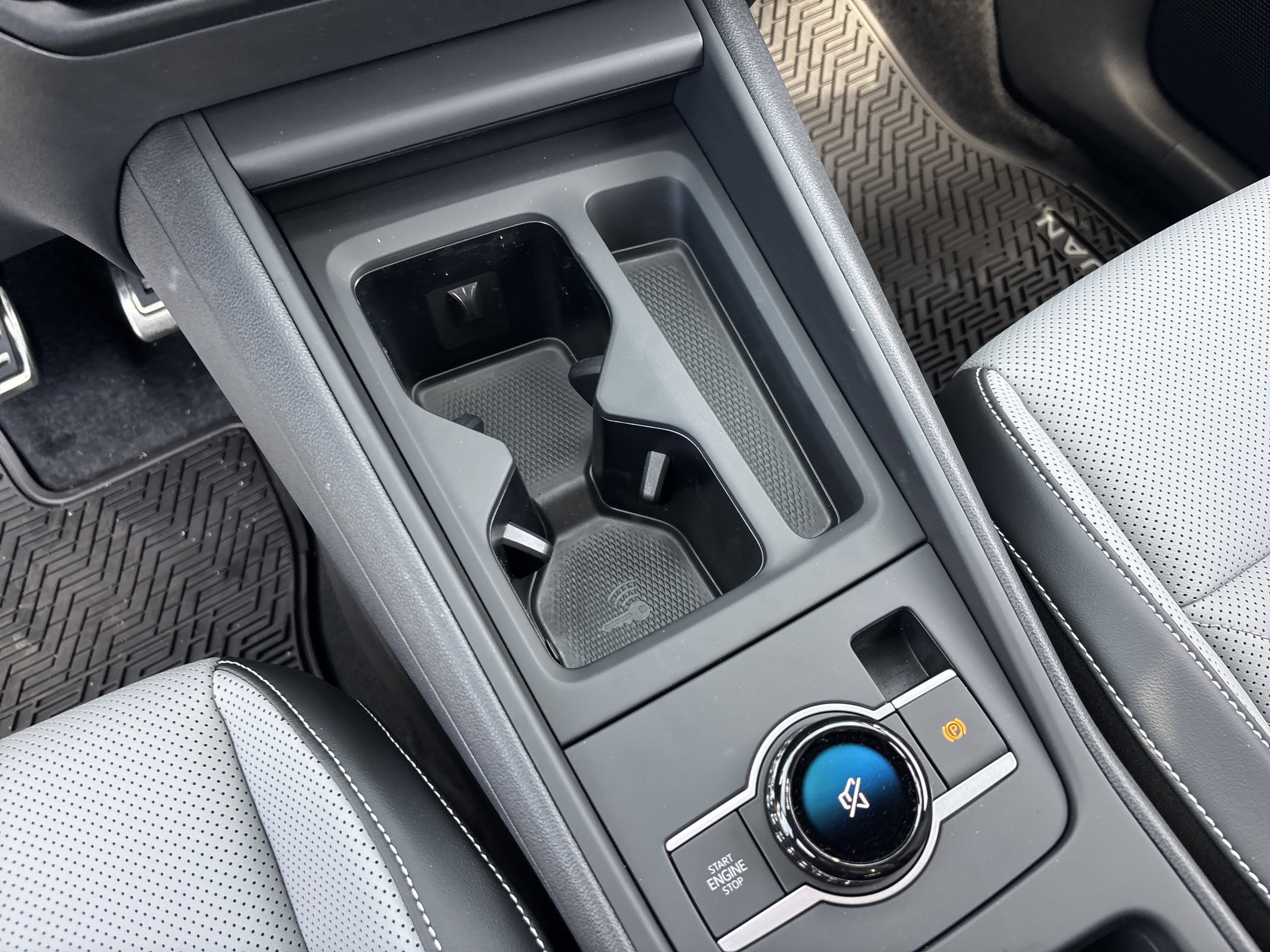 New 2026 Platinum Gray Metallic Volkswagen SE R-Line Black image 19