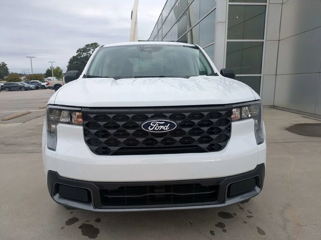 New 2026 White Ford XLT image 9