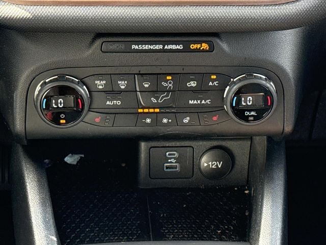 Used 2021  Ford Outer Banks image 19