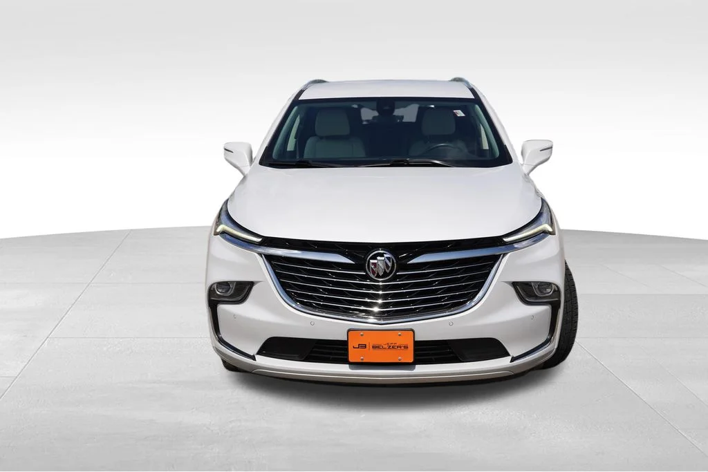 Used 2024 White Frost Tricoat Buick Essence image 12