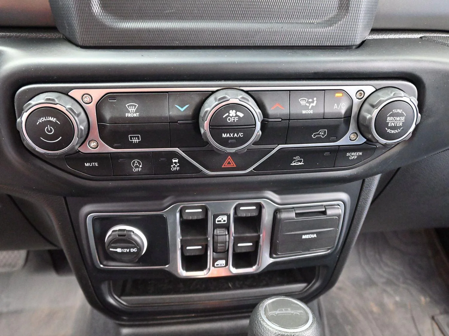 Used 2023 Hydro Blue Pearlcoat Jeep Sport S image 20