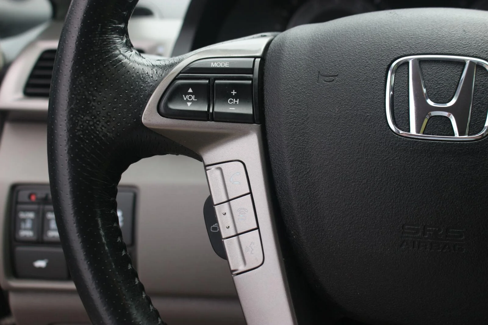 Used 2016  Honda EX-L image 19