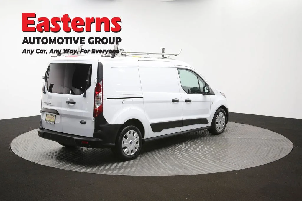 Used 2022 White Ford XL image 43