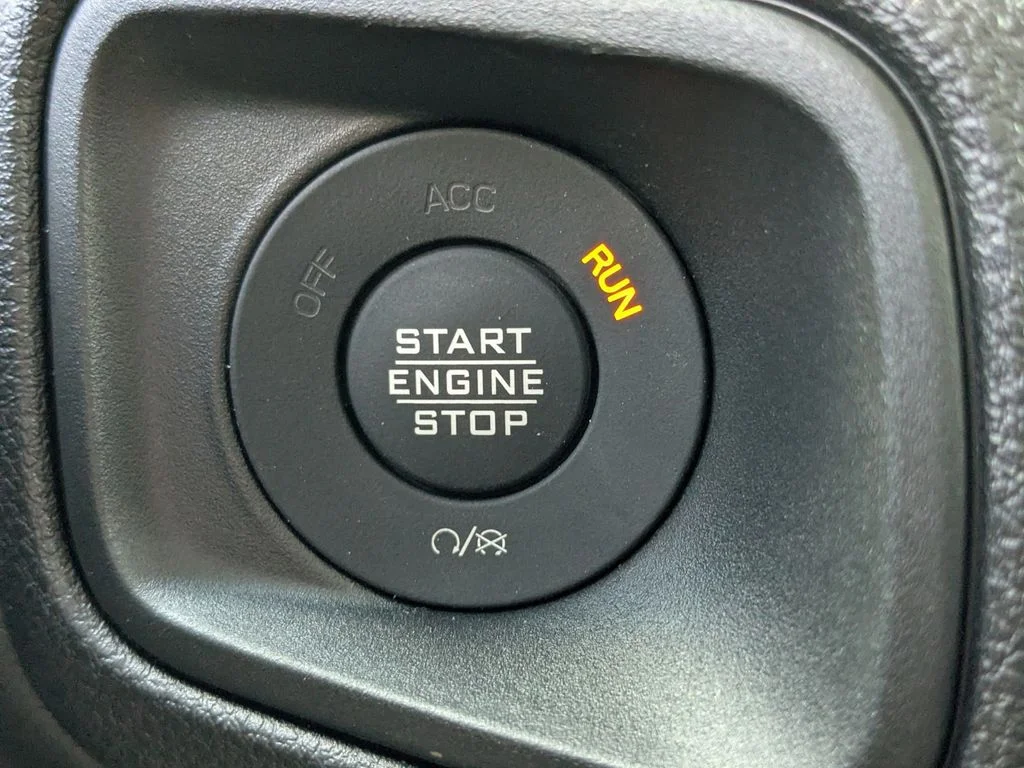 Used 2024 Black Jeep Sport S image 29