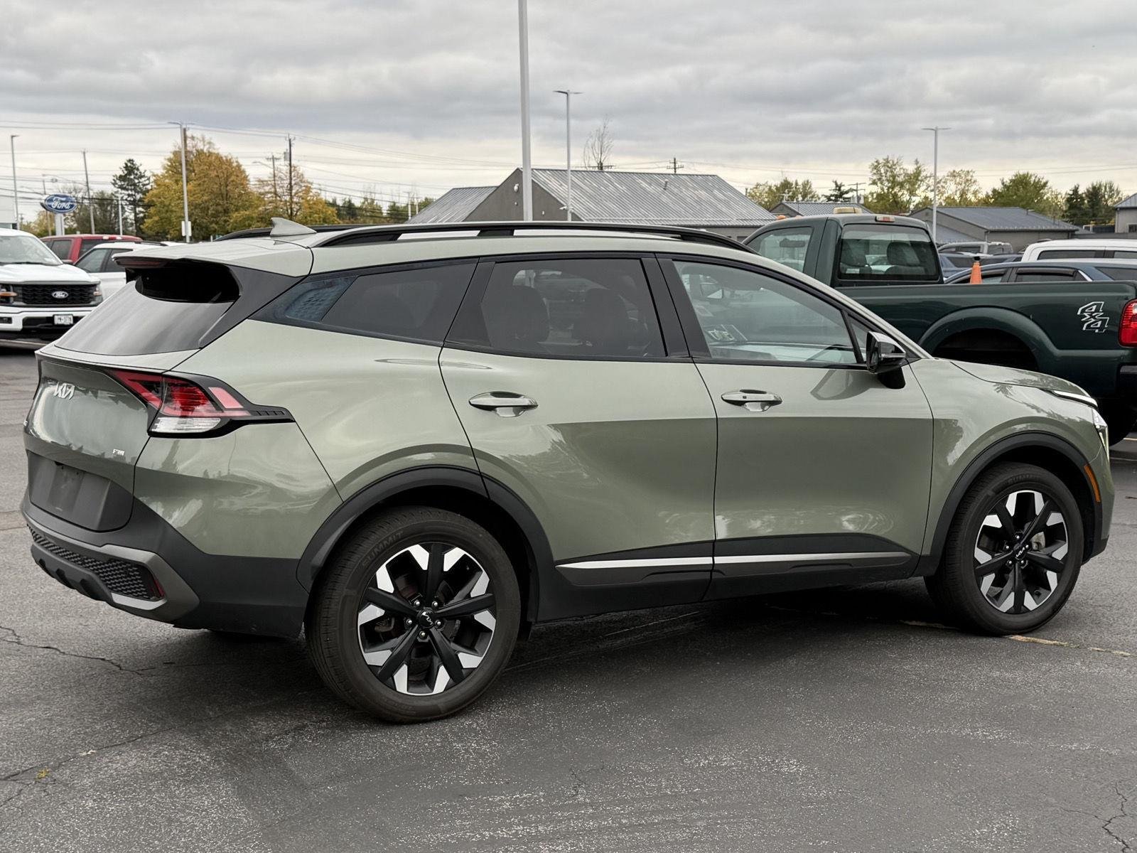 Used 2023 Jungle Green Kia X-Line image 5