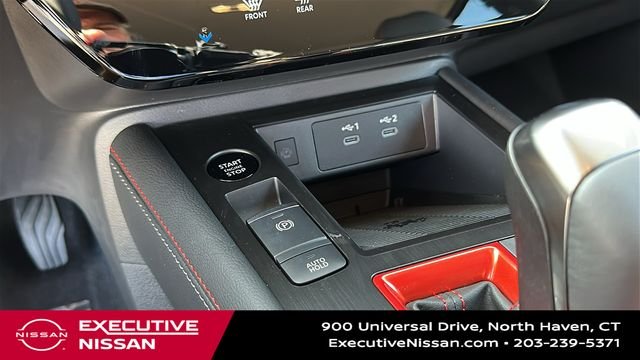 Used 2025 White Nissan SR image 18