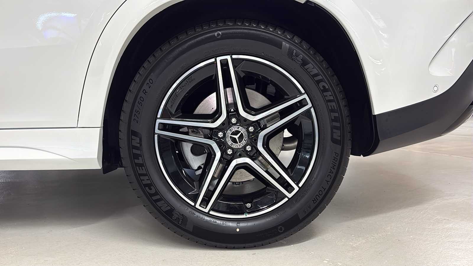 New 2026 Polar White Mercedes-Benz GLE 450 image 11