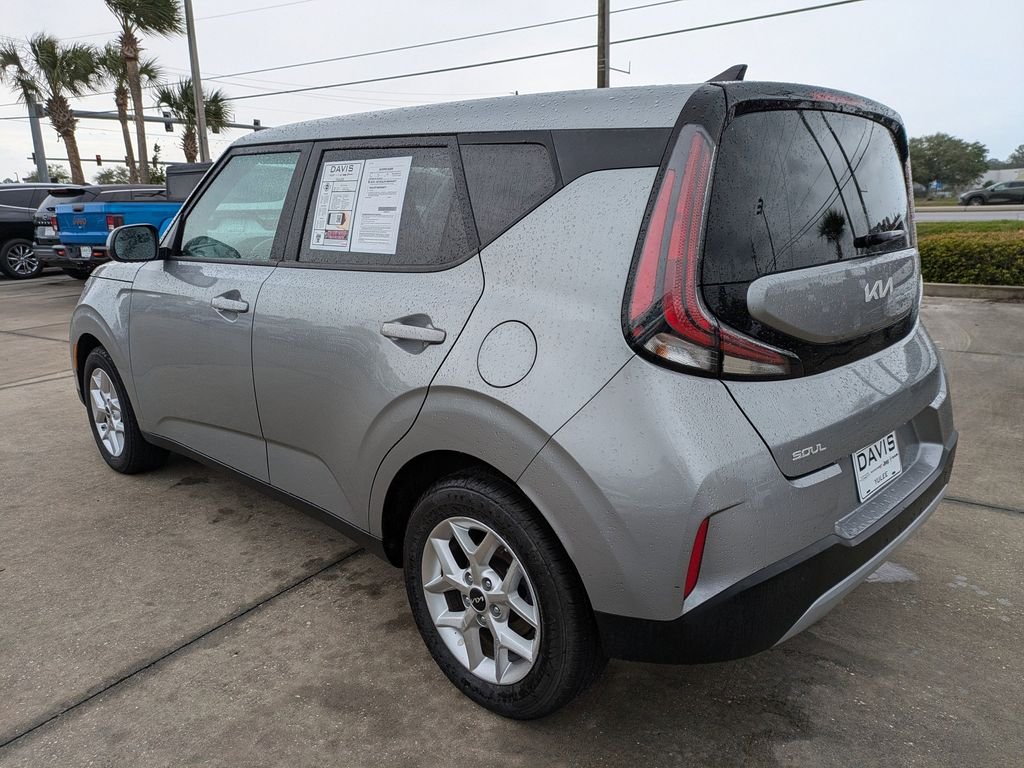Used 2023 Gray Kia LX image 6
