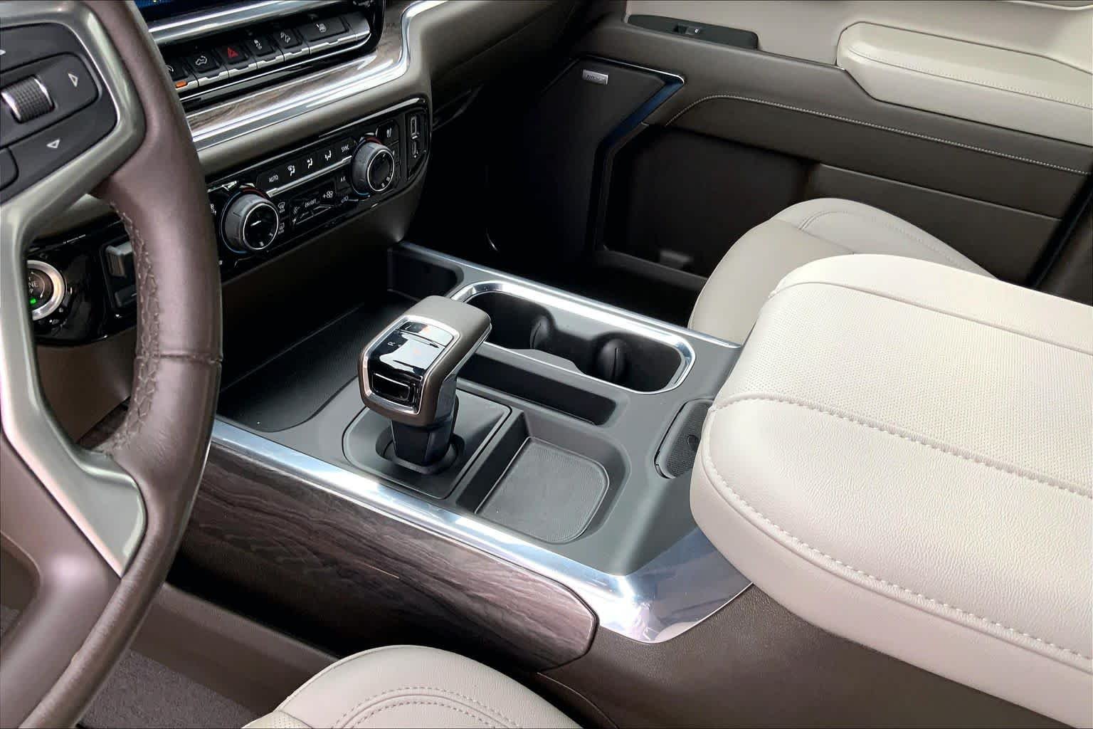 2023 Chevrolet Silverado 1500 LTZ - Photo 16