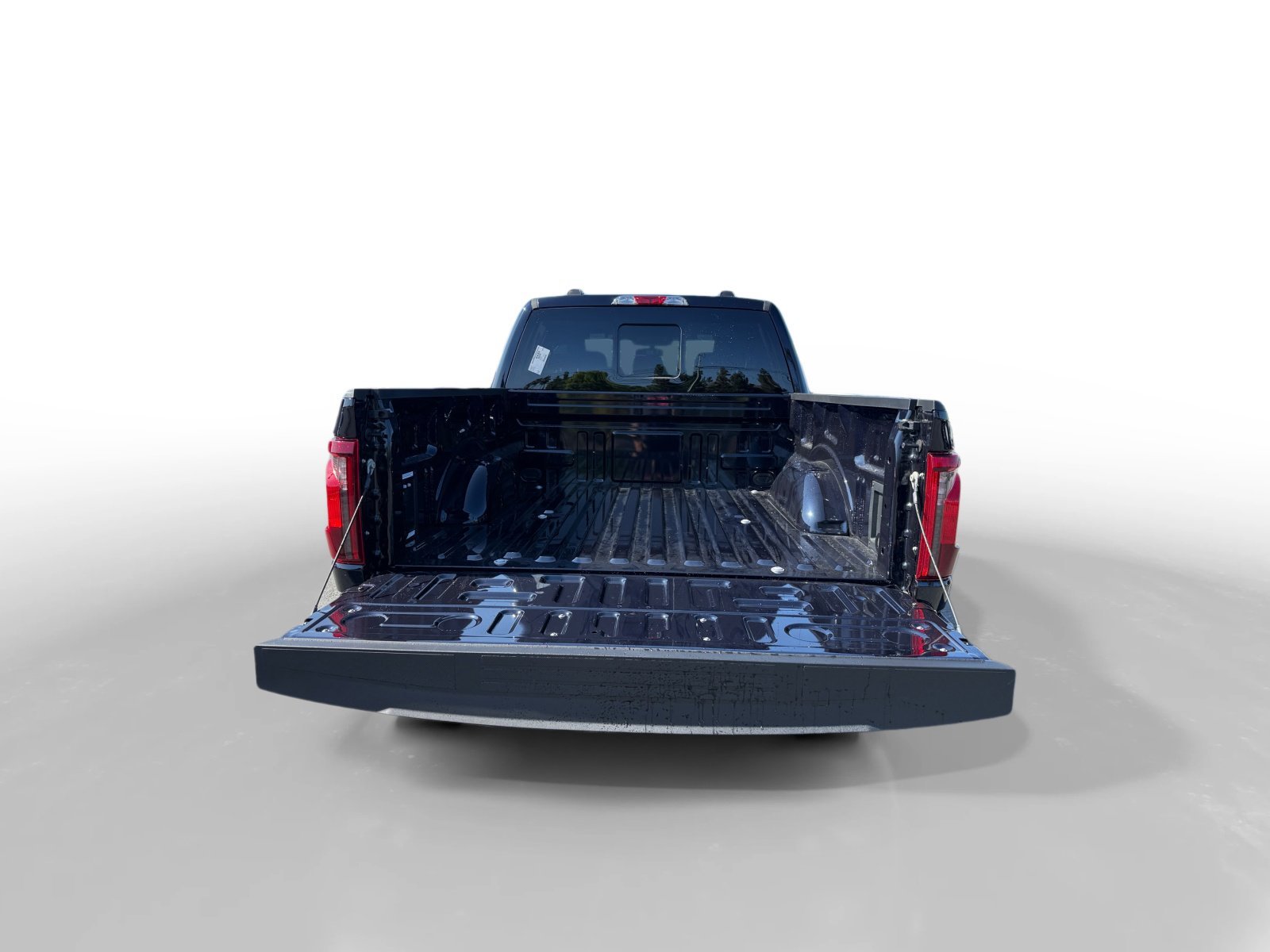 New 2026 Antimatter Blue Metallic Ford XLT image 17