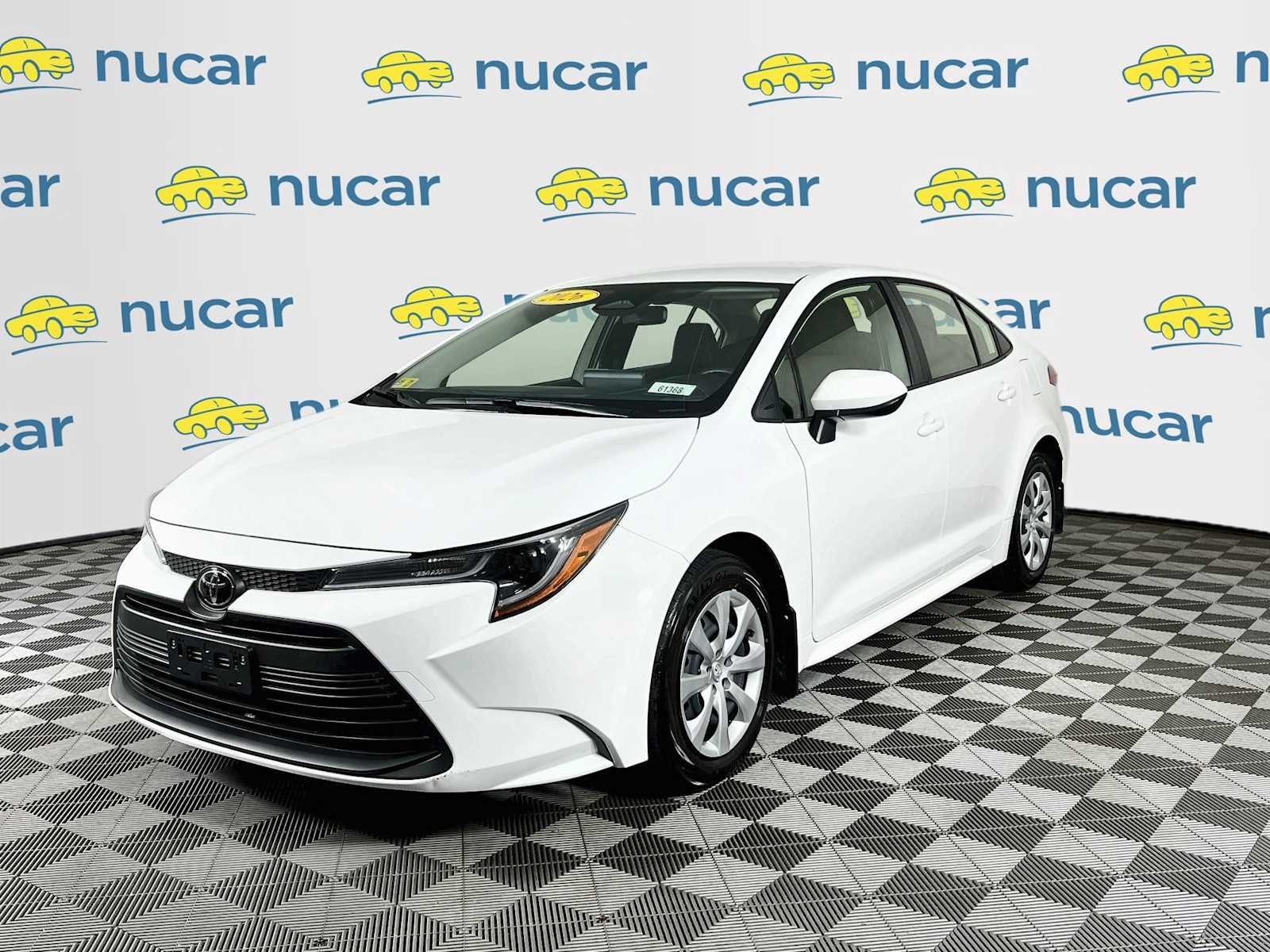 Used 2026 Ice Cap Toyota LE image 3
