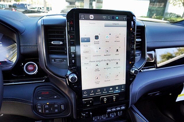 New 2026 Diamond Black Crystal Pearl-Coat Exterior Paint RAM RHO image 35